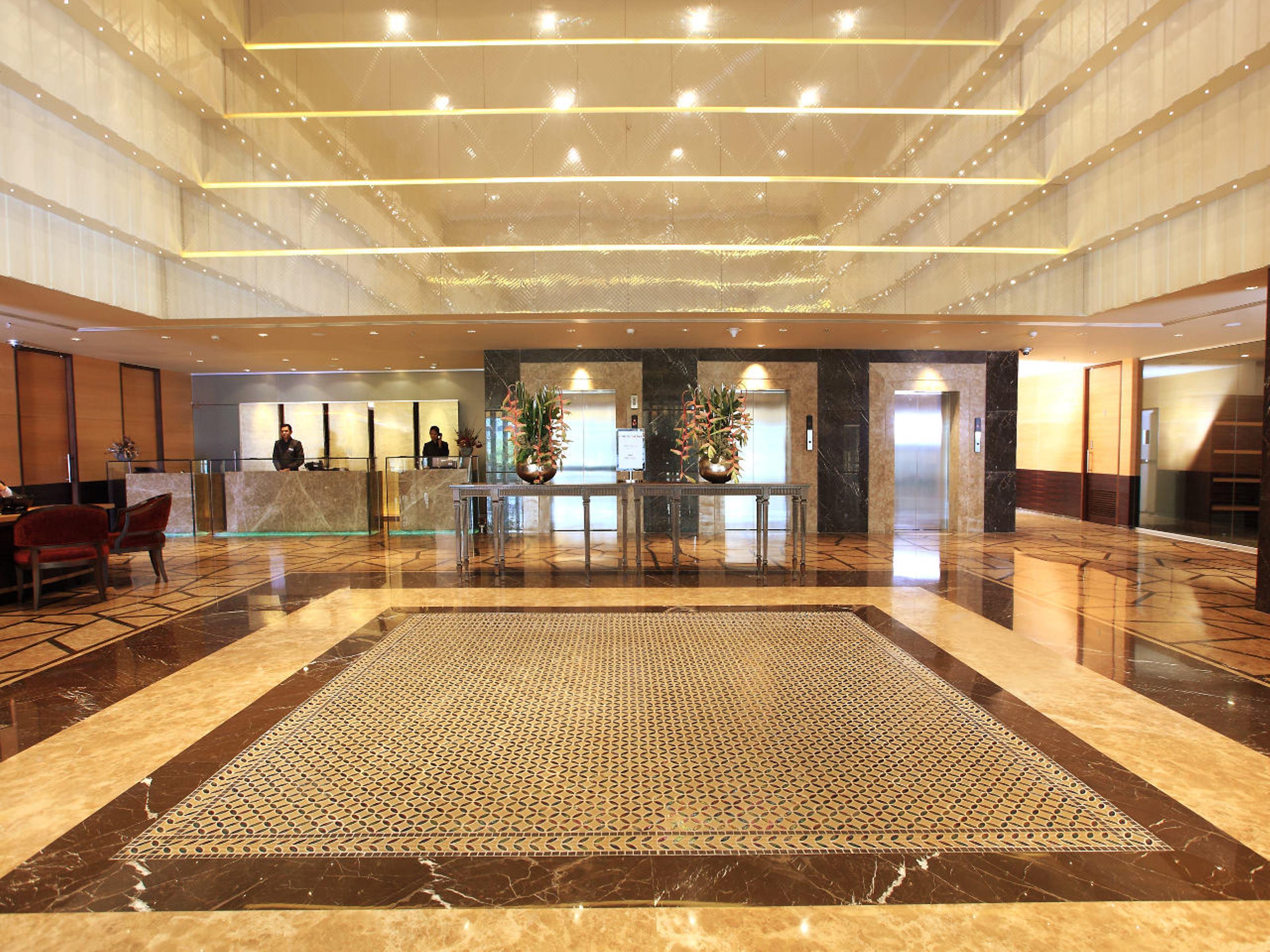 Radisson Blu Centre Hotel Chennai