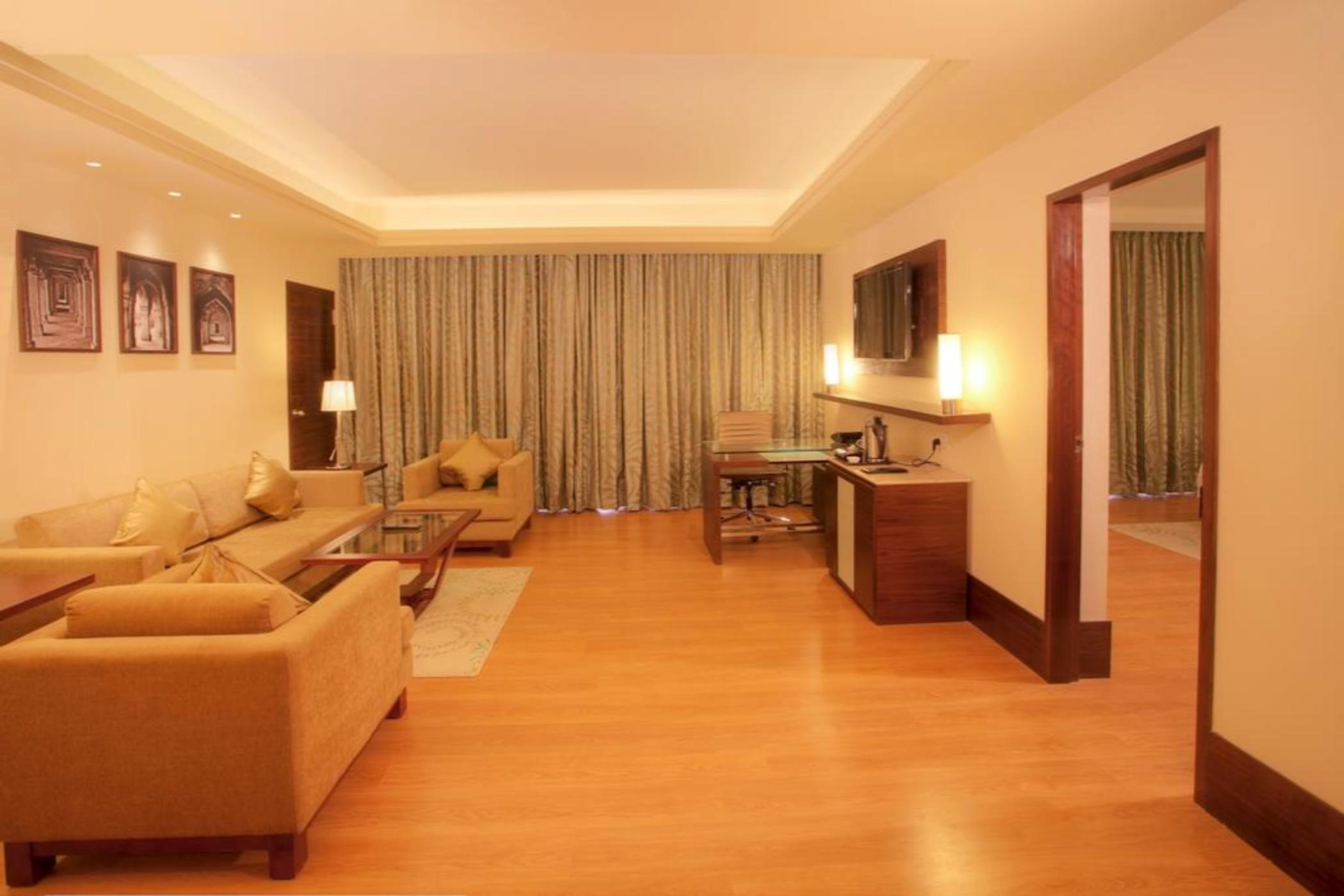 होटल Radisson Blu Centre 5*
