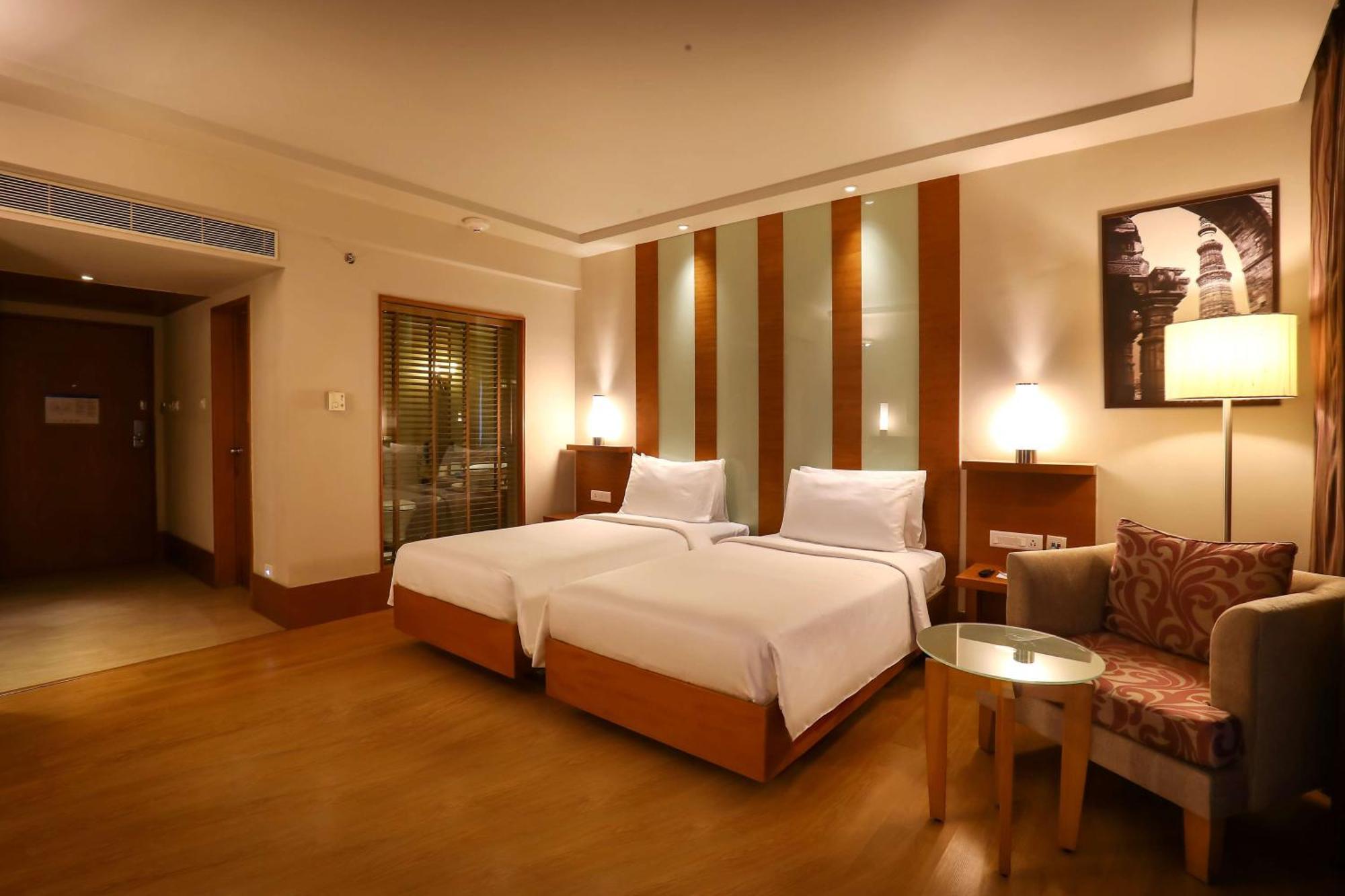 Radisson Blu Centre Chennai